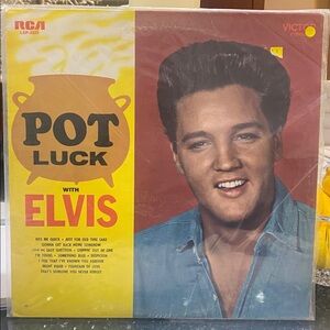 Elvis Prestley 1962 Pot Luck Record Vintage Collectible